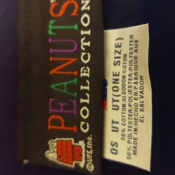 COPY - Vintage peanuts sweater - Picture 2 of 3